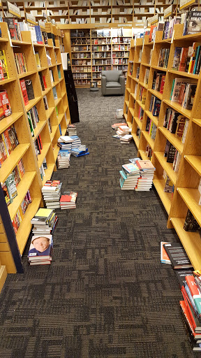 Book Store «Books-A-Million», reviews and photos, 100 Viewmont Dr, Scranton, PA 18508, USA