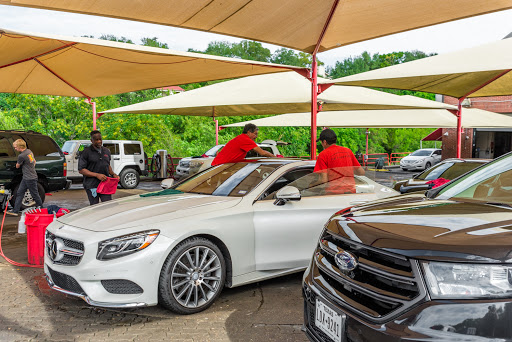 Car Wash «The Finish Line Car Wash», reviews and photos, 2900 Bee Cave Rd, Austin, TX 78746, USA