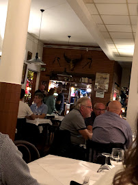 Atmosphère du Restaurant français Chez Trassoudaine à Paris - n°18