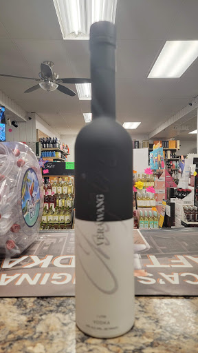 Wine Store «Wines Unlimited Inc», reviews and photos, 2336 Broadbridge Ave, Stratford, CT 06614, USA