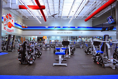 Crunch Fitness - Bloomingdale - 3236 Lithia Pinecrest Rd, Valrico, FL 33594