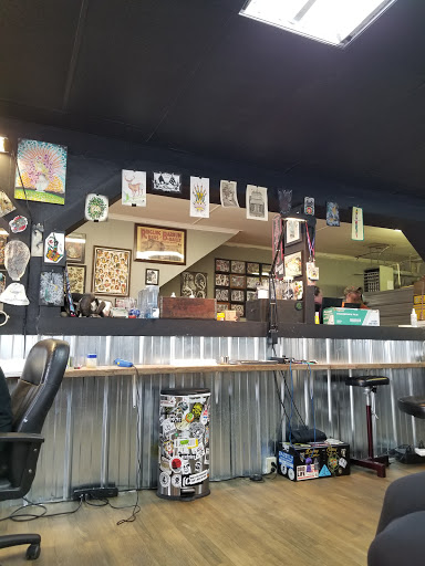 Tattoo Shop «Black Diamond Studios», reviews and photos, 584 W Loudon St, Chambersburg, PA 17201, USA