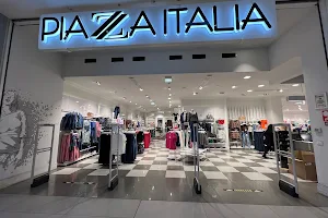 Piazza Italia image