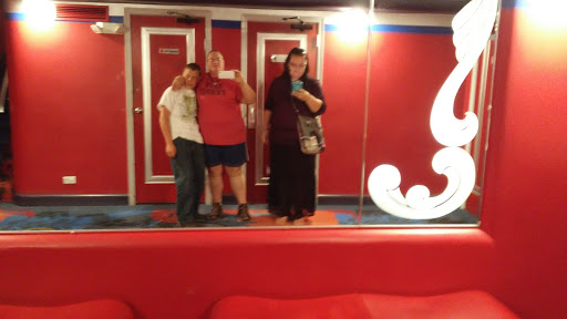 Movie Theater «Micon Downtown Budget Cinema», reviews and photos, 315 S Barstow St, Eau Claire, WI 54701, USA