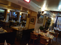 Atmosphère du Restaurant marocain Le Caroubier à Paris - n°17