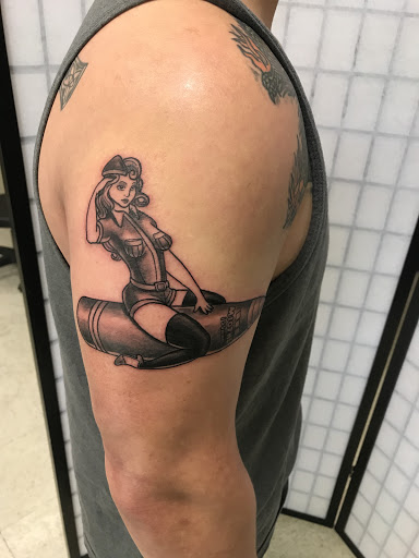 Tattoo Shop «Calaveras Tattoo Studio», reviews and photos, 1510 S Fort Hood St, Killeen, TX 76542, USA