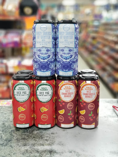 Grocery Store «La Riviera Market and Spirits», reviews and photos, 9331 La Riviera Dr, Sacramento, CA 95826, USA