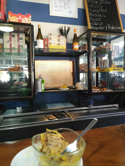 Cafe Bar Ancla - LU-546, 107, 27600 Sarria, Lugo, Spain