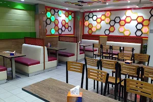Chaghi 25 Ice Cream & Juices Parlor image