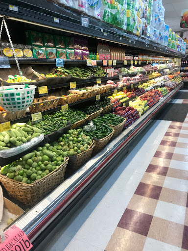 Supermarket «Trade Fair Supermarket», reviews and photos, 2220 36th Ave, Long Island City, NY 11106, USA