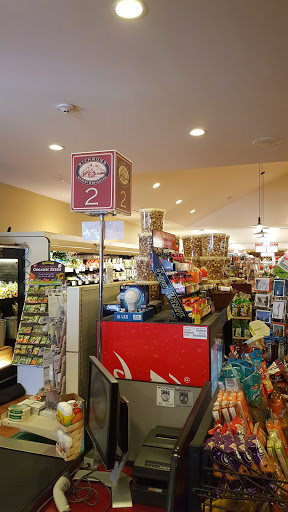 Grocery Store «Richmond Market & Beverage», reviews and photos, 56 Railroad St, Richmond, VT 05477, USA