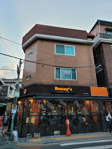 Bonny’s Pizza Pub