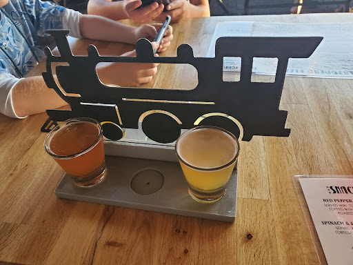 Brewpub «The Filling Station Microbrewery», reviews and photos, 642 Railroad Pl, Traverse City, MI 49686, USA