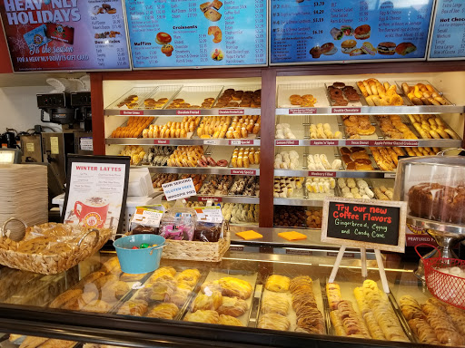 Donut Shop «Heav’nly Donuts», reviews and photos, 592 Merrimack Ave, Dracut, MA 01826, USA