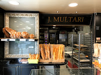 Vitrine du Restaurant servant le petit-déjeuner J.Multari CARRAS à Nice - n°3