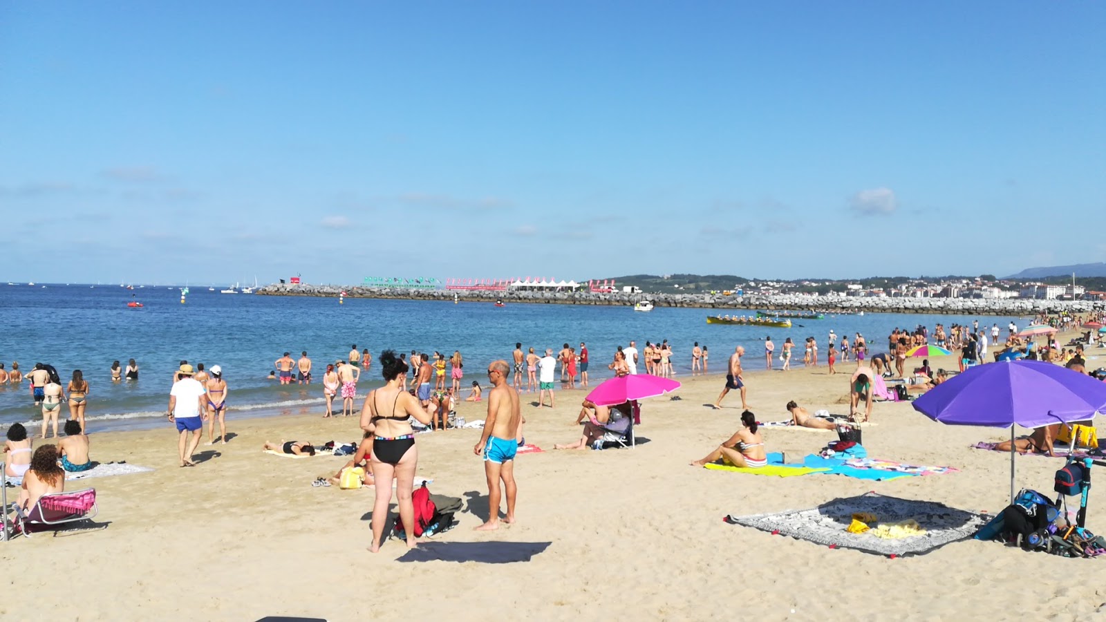 Foto af Hondarribia Strand med høj niveau af renlighed