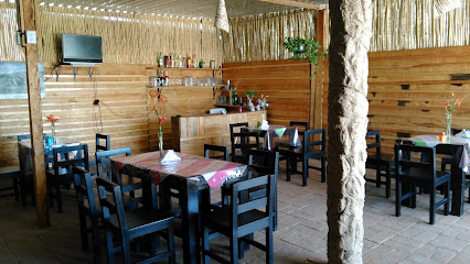 Restaurante Lula Va,i - Carr. Puerto Angel S/N, Santa María Coyotepec, 71854 Municipio de Santa María Coyotepec, Oax., Mexico