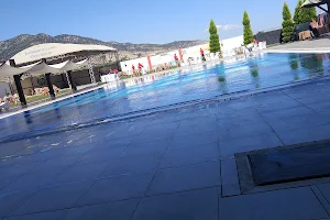 Buharkent Belediye Sosyal Tesis Yüzme Havuzu image