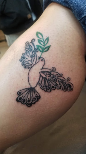 Tattoo Shop «Tatu», reviews and photos, 1704 N Dixie Hwy, Elizabethtown, KY 42701, USA