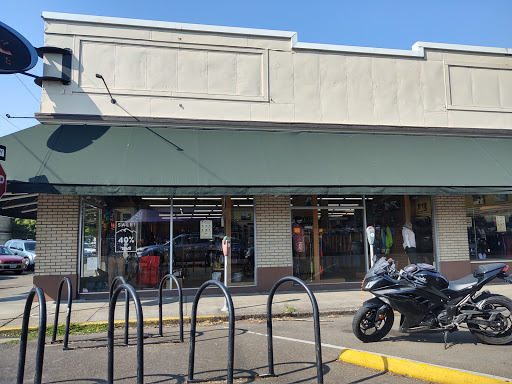 Bicycle Store «Peak Sports Bicycle Shop», reviews and photos, 135 NW 2nd St, Corvallis, OR 97330, USA