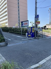 エコロパーク ワールド記念ホール前第1駐車場