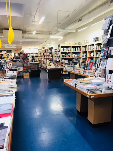 Book Store «Labyrinth Books», reviews and photos, 122 Nassau St, Princeton, NJ 08542, USA