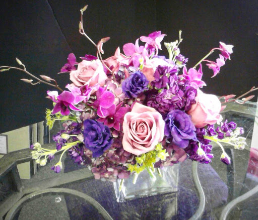 Florist «Happiness is... The Little Flower Shop», reviews and photos, 39277 Grand River Ave, Farmington Hills, MI 48335, USA