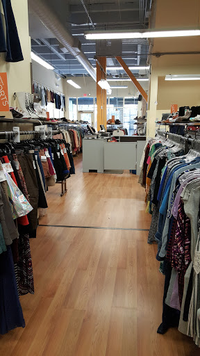 Used Clothing Store «Crossroads Trading Co.», reviews and photos, 128 NW 23rd Ave, Portland, OR 97210, USA