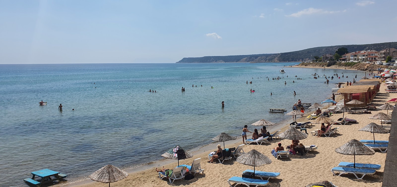 Photo de Plage d'Altunhan avec plage spacieuse