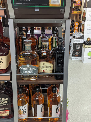 Liquor Store «Tiverton Liquor Store», reviews and photos, 65 Main Rd, Tiverton, RI 02878, USA