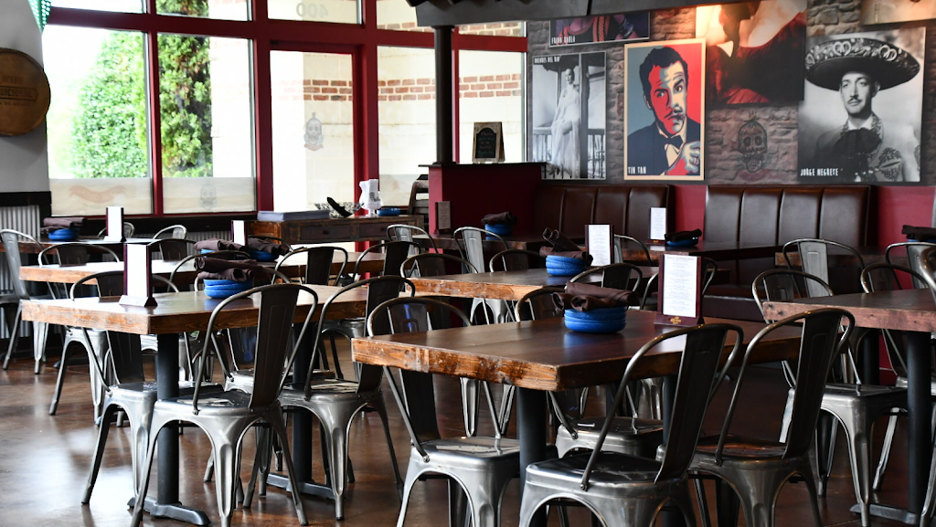 Que Onda Cantina Highland Creek 28078