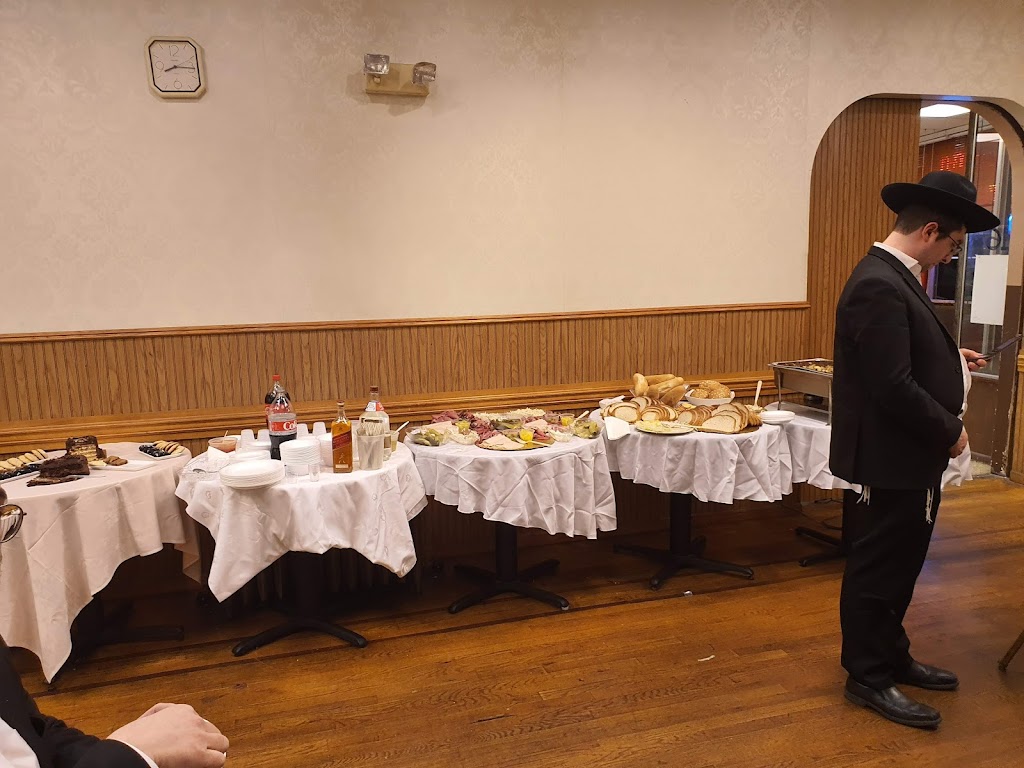 R & S Kosher Restaurant and Caterer 08701