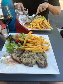Plats et boissons du Restaurant L'Heure Bleue à Suresnes - n°1