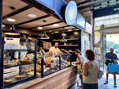 Ma première boulangerie à Menton