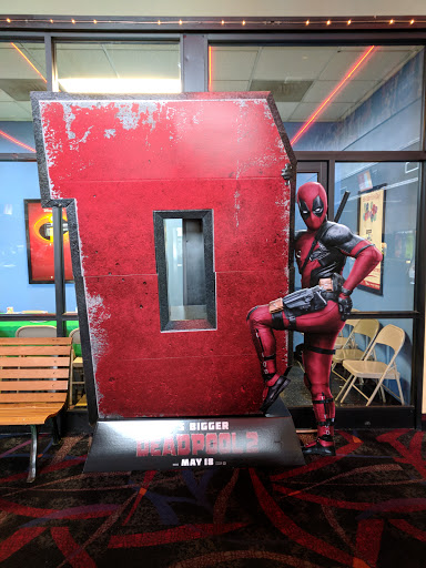 Movie Theater «Regal Cinemas Starlight 14 - Charlotte», reviews and photos, 11240 N Tryon St, Charlotte, NC 28262, USA