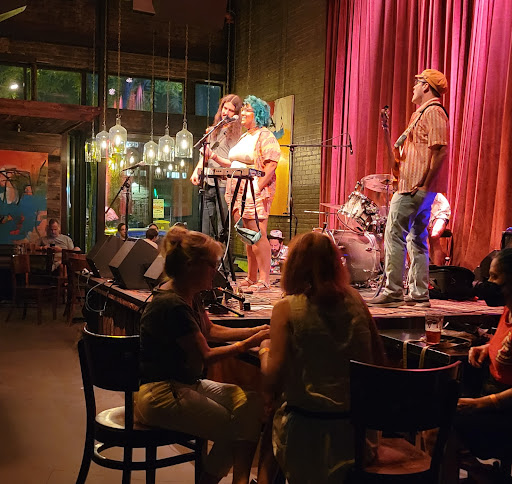 American Restaurant «Icehouse», reviews and photos, 2528 Nicollet Ave, Minneapolis, MN 55404, USA