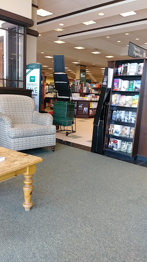 Book Store «Barnes & Noble», reviews and photos, 1291 Promenade Pl, Eagan, MN 55121, USA