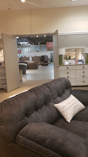 Furniture Store «Value City Furniture», reviews and photos, 45 6th St, East Brunswick, NJ 08816, USA
