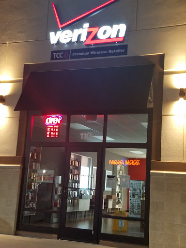 Cell Phone Store «Verizon Wireless TCC», reviews and photos, 1909 Landstown Centre Way #110, Virginia Beach, VA 23456, USA