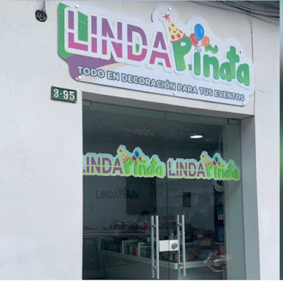 Linda piñata Toys