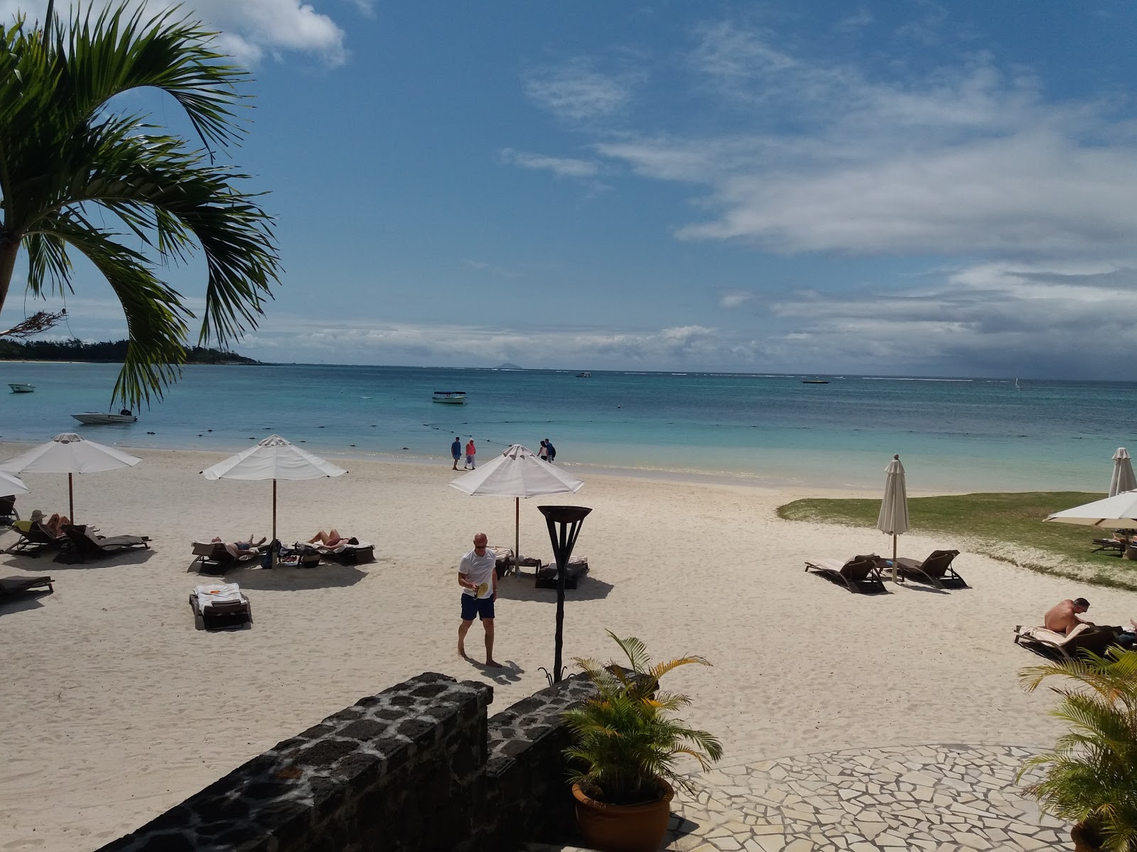 Belle Mare Beach photo #8