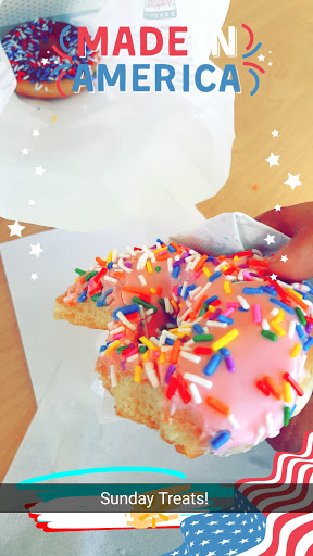 Bakery «Krispy Kreme Doughnuts», reviews and photos, 2600 S Cooper St, Arlington, TX 76015, USA