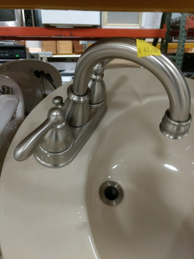 Building Materials Store «Habitat for Humanity ReStore Lakeshore», reviews and photos, 12727 Riley St, Holland, MI 49424, USA