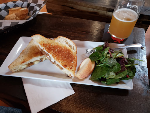 Gourmet Grocery Store «Social Goods: Toys, Taps, Cafe», reviews and photos, 500 E 1st St, Newberg, OR 97132, USA