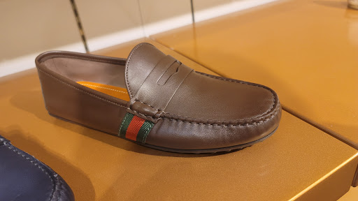 Boutique «Gucci Outlet», reviews and photos, 3939 S Interstate Hwy 35 #1050, San Marcos, TX 78666, USA