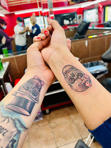 Tattoo Shop «Inkredible Tattoo», reviews and photos, 2301 Padre Blvd, South Padre Island, TX 78597, USA
