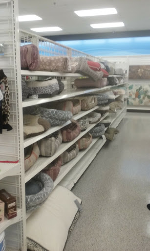 Clothing Store «Ross Dress for Less», reviews and photos, 1931 E Main St, Spartanburg, SC 29307, USA