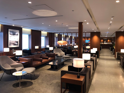 Cathay Pacific Taipei lounge