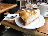 Tarte au citron meringuée du Café Le Voltigeur à Paris - n°8