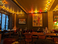 Atmosphère du Restaurant américain Coffee Club à Paris - n°4